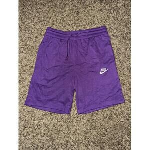 Nike Big Kids (Boy’s) Sportswear Club Jersey Shorts Sample